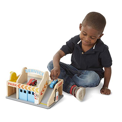 Melissa & Doug Service Station Parking Garage | Wooden Vehicle | Pretend Play | 3+ | Gift for Boy or Girl
